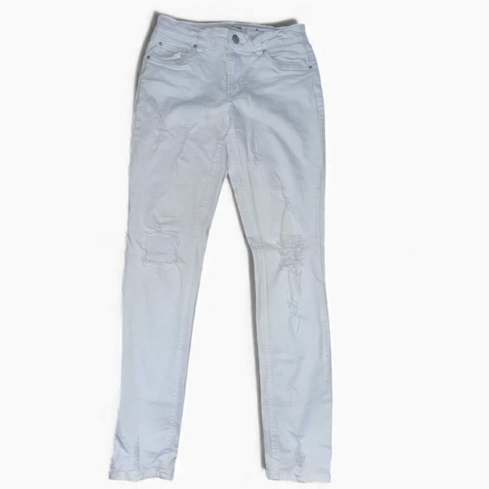 Refuge White Distressed Women Jeans